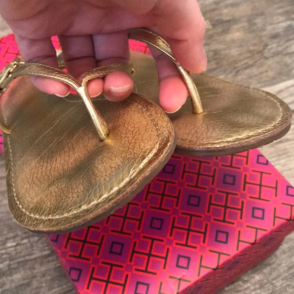 🚫SOLD🚫Metallic, Tory Burch Ali Sandals - Picture 4 of 7